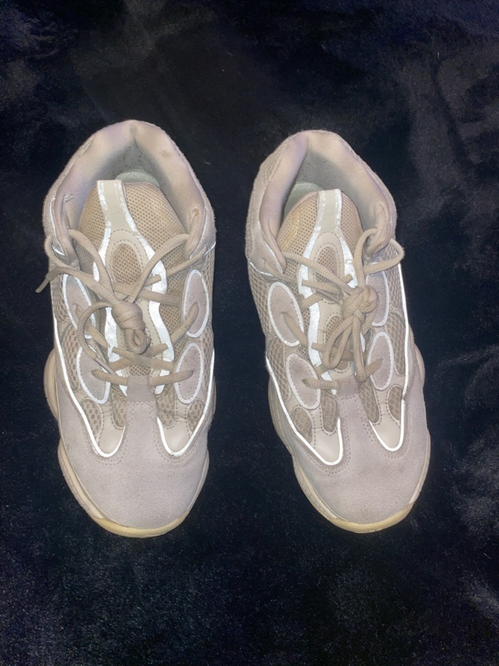 Yeezy 500 blush 9.5